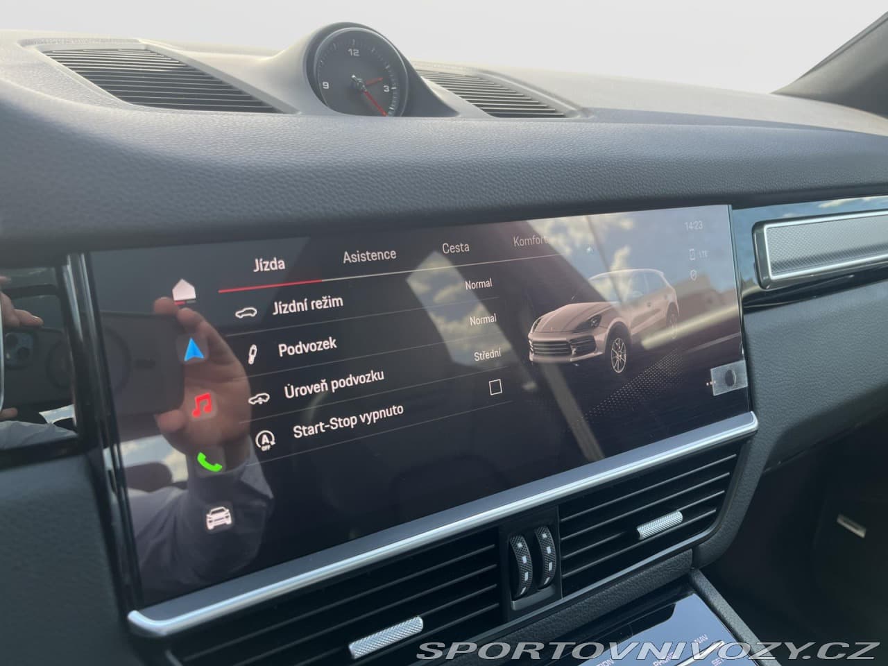 2023 Porsche CAYENNE - 19