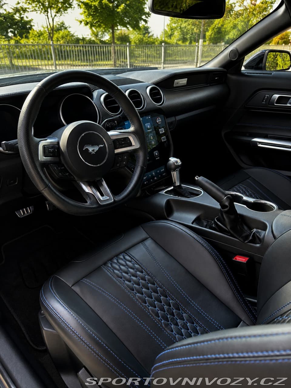 2018 Ford MUSTANG - 6