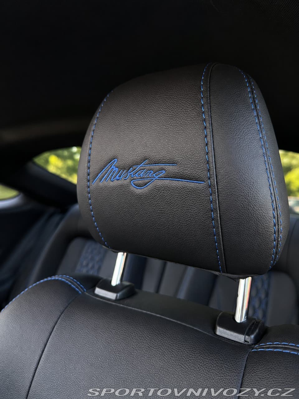 2018 Ford MUSTANG - 7