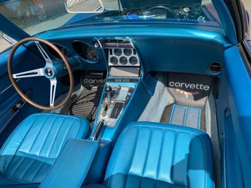 1968 Chevrolet CORVETTE - 14