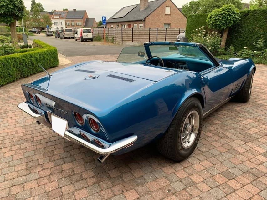 1968 Chevrolet CORVETTE - 3