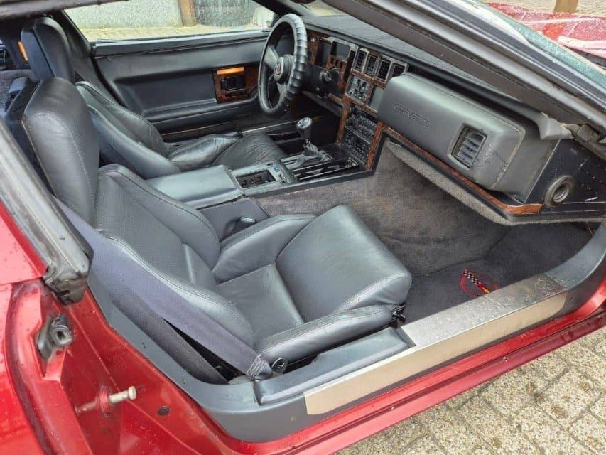 1987 Chevrolet CORVETTE - 20