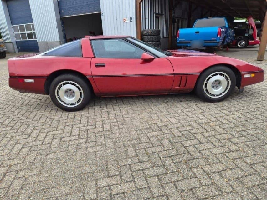 1987 Chevrolet CORVETTE - 3