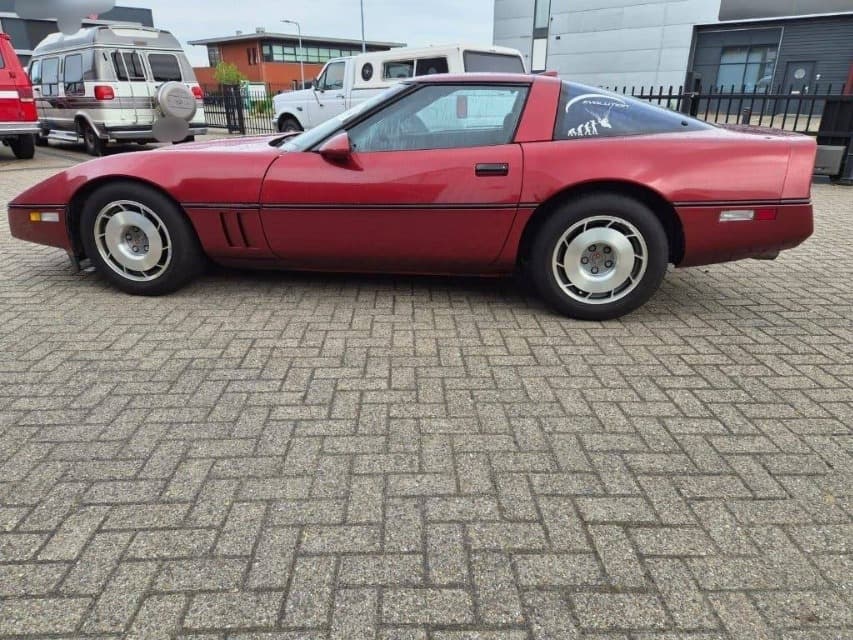 1987 Chevrolet CORVETTE - 4