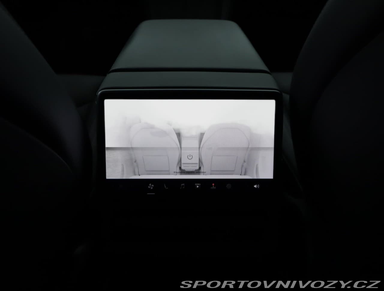 2025 Tesla MODEL 3 - 14
