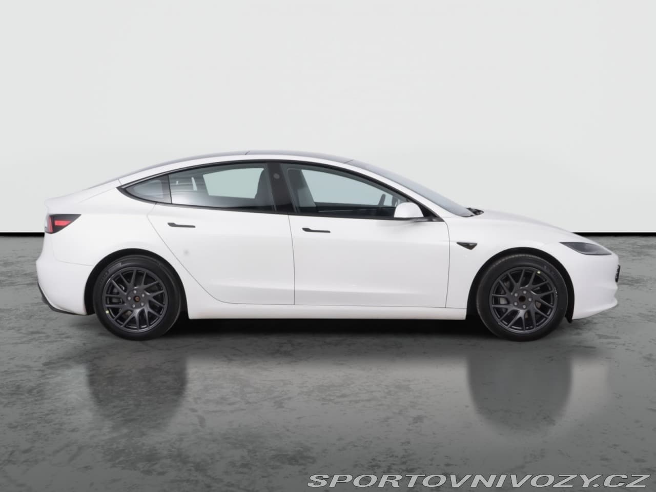 2025 Tesla MODEL 3 - 6