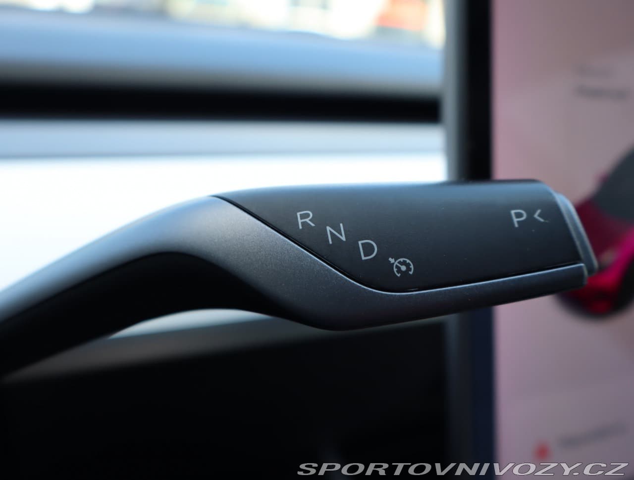2019 Tesla MODEL 3 - 12