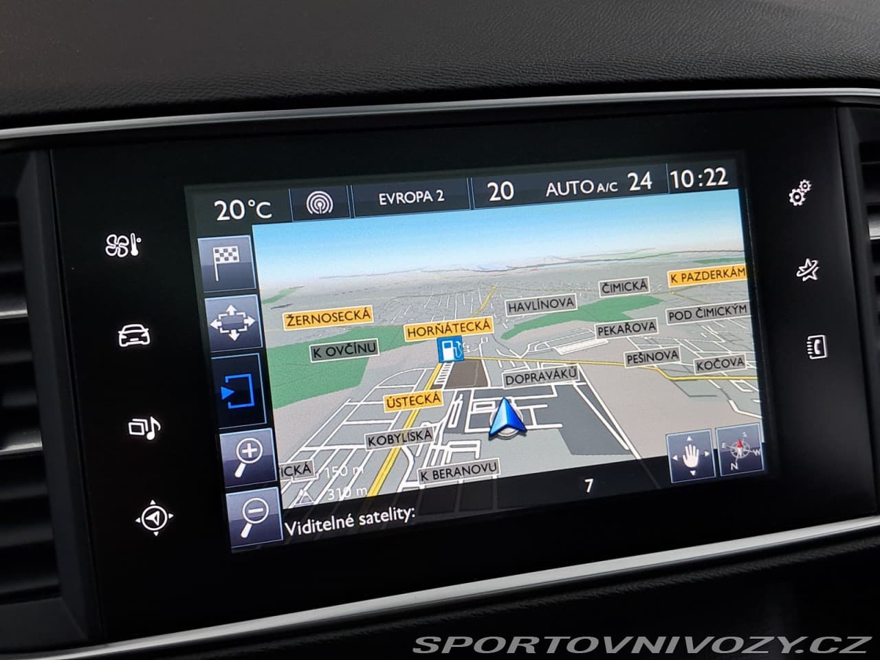 2015 Peugeot 308 - 13