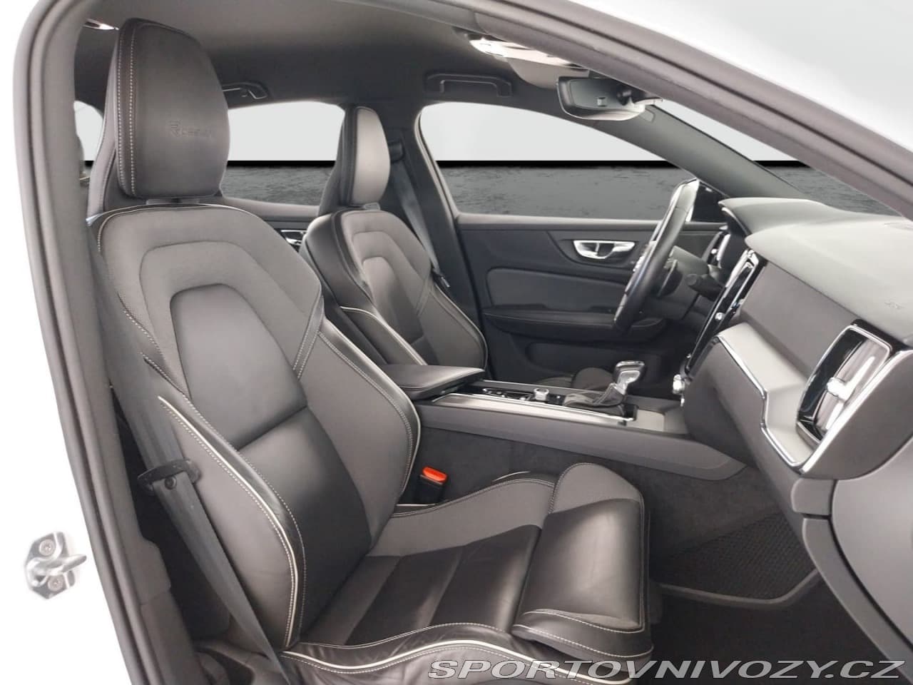 2019 Volvo S60 - 9