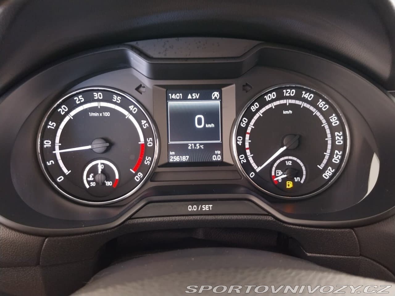 2013 Škoda OCTAVIA - 11