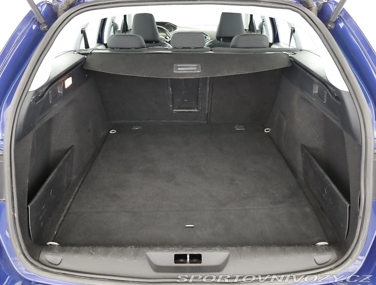 2018 Peugeot 308 - 16