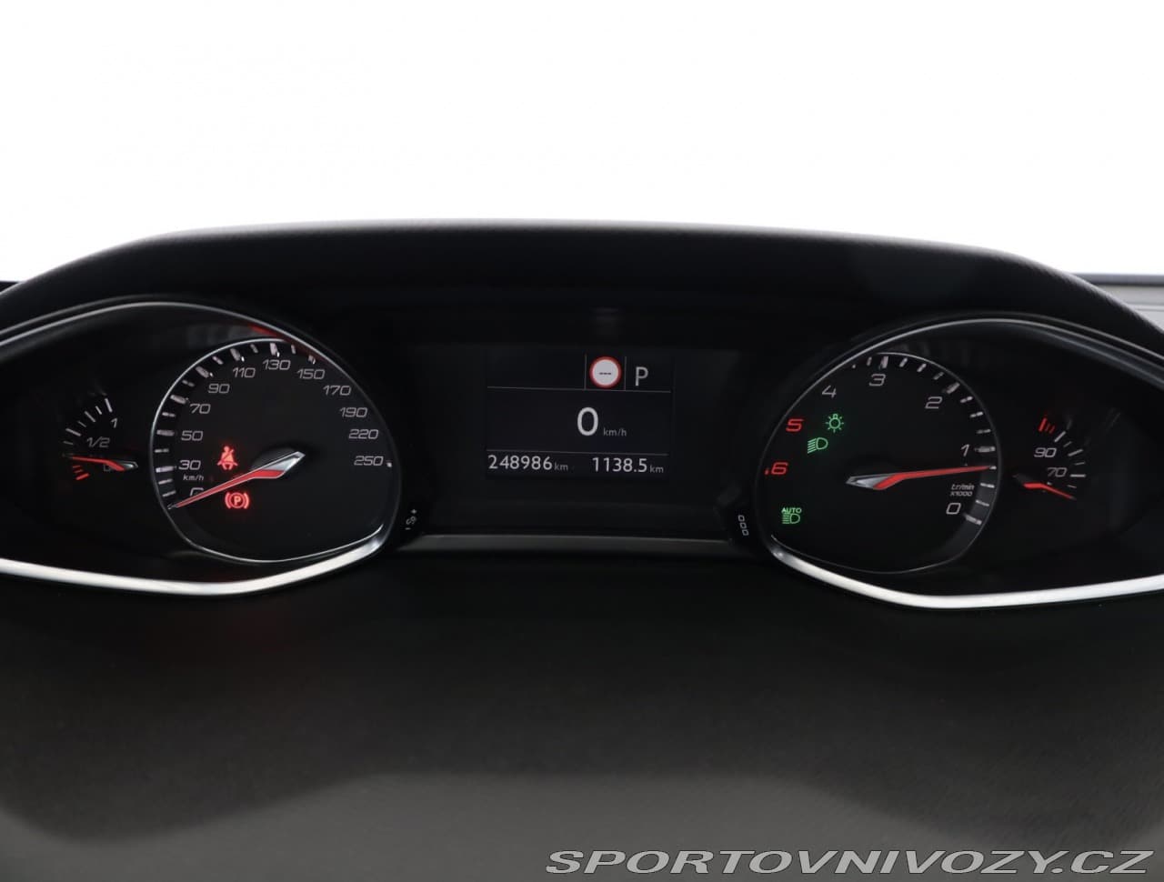 2018 Peugeot 308 - 8