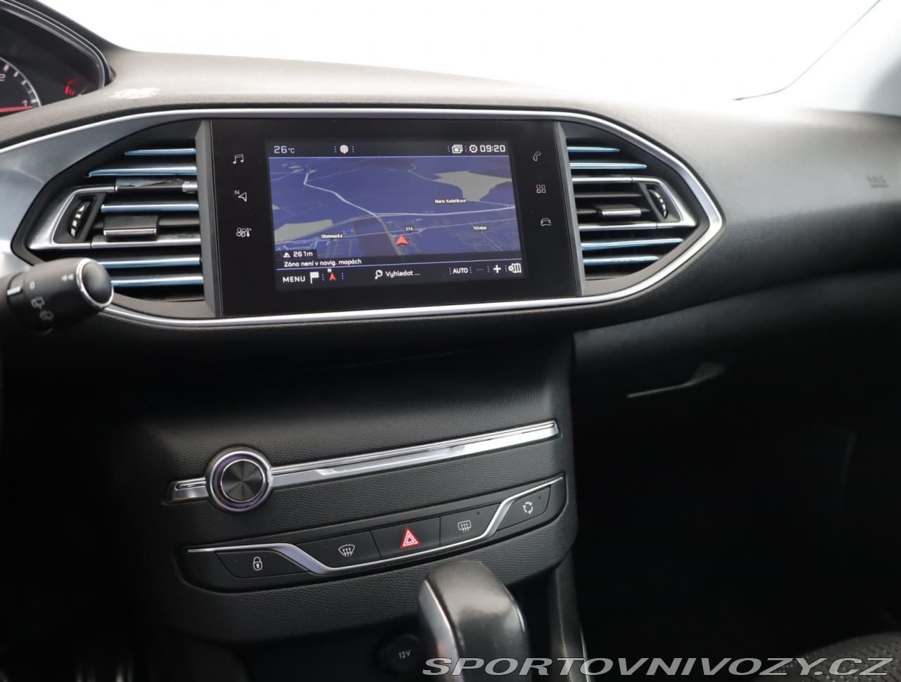 2018 Peugeot 308 - 9