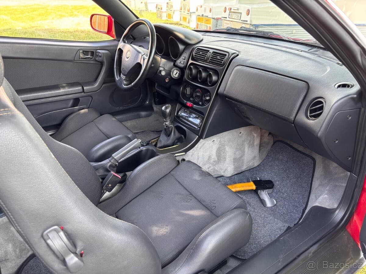 1997 Alfa Romeo GTV - 8