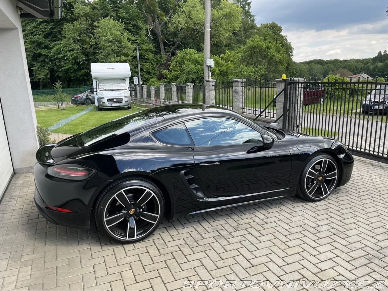 2019 Porsche CAYMAN - 7