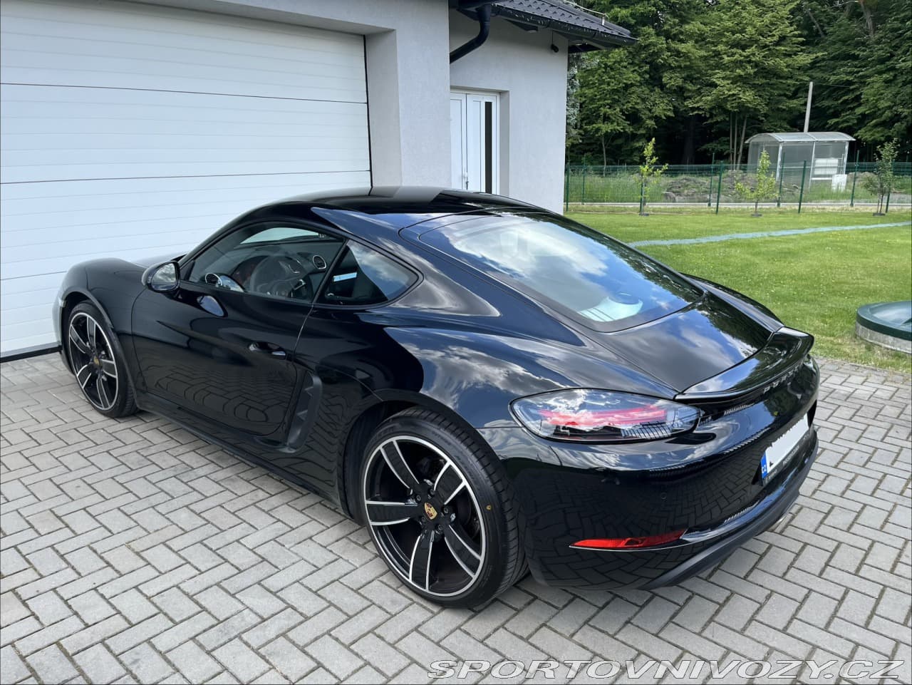 2019 Porsche CAYMAN - 8