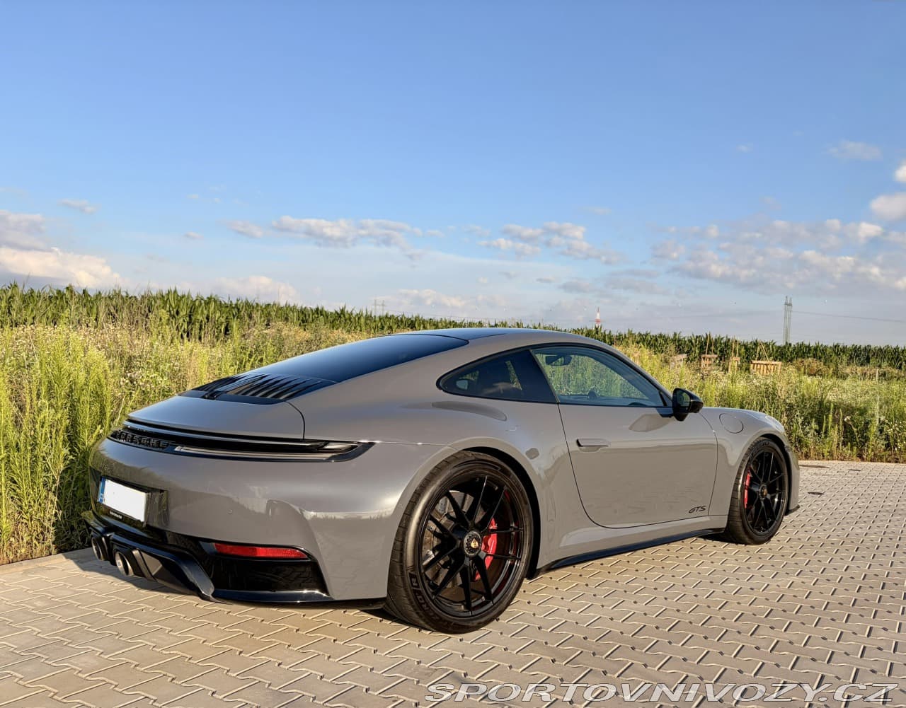 2024 Porsche 911 - 3