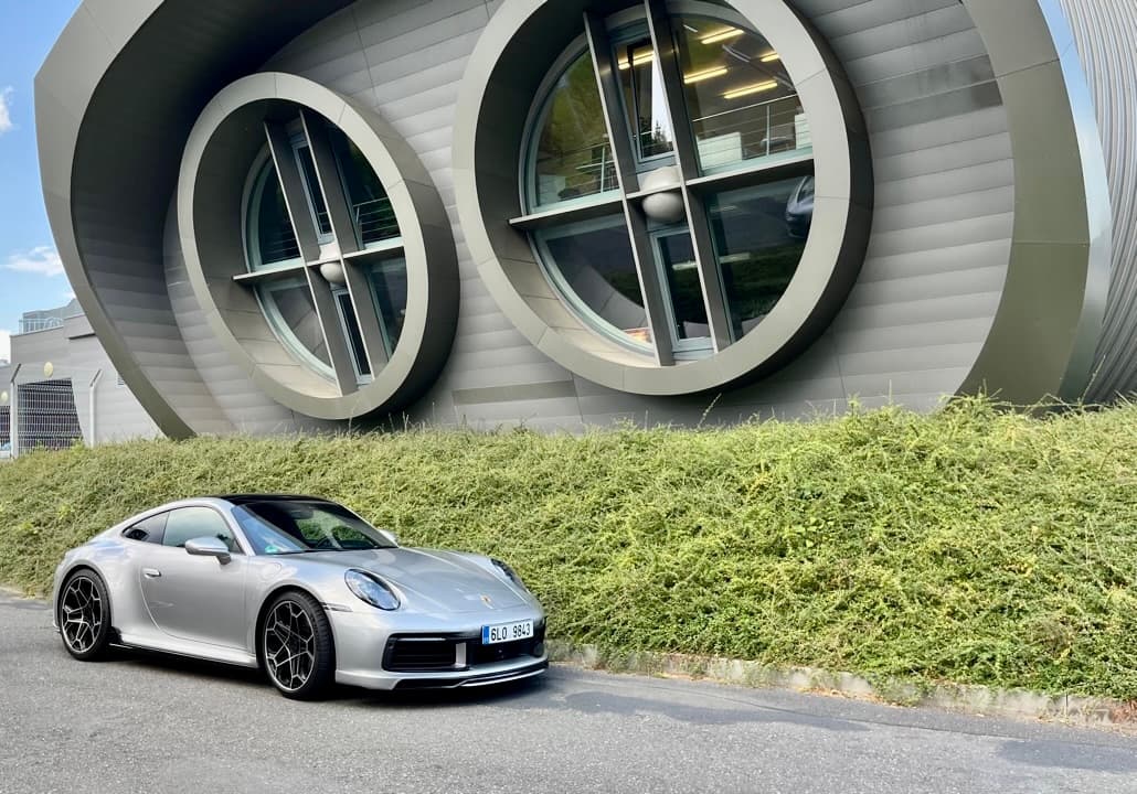 2020 Porsche 911 - 7