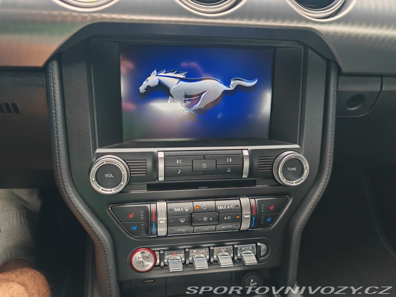 2020 Ford MUSTANG - 14