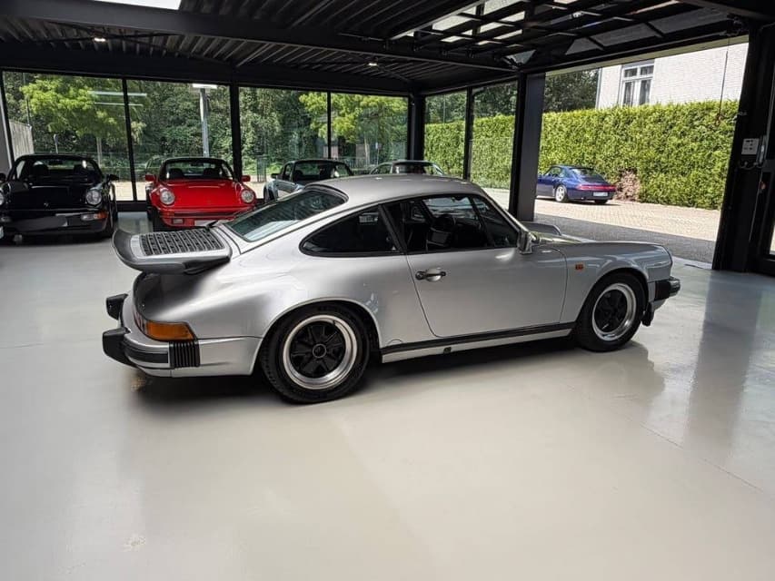1987 Porsche 911 - 4