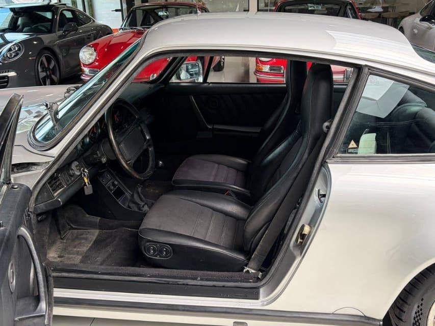 1987 Porsche 911 - 8