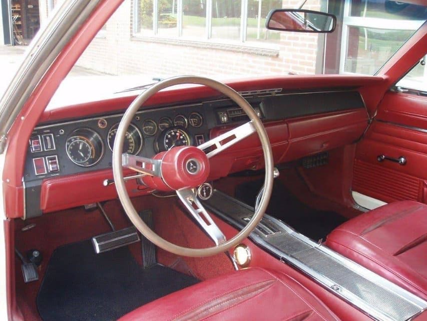 1968 Dodge CHARGER - 10