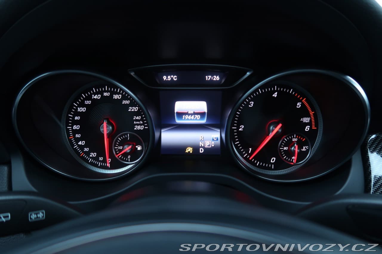 2018 Mercedes-Benz CLA - 10