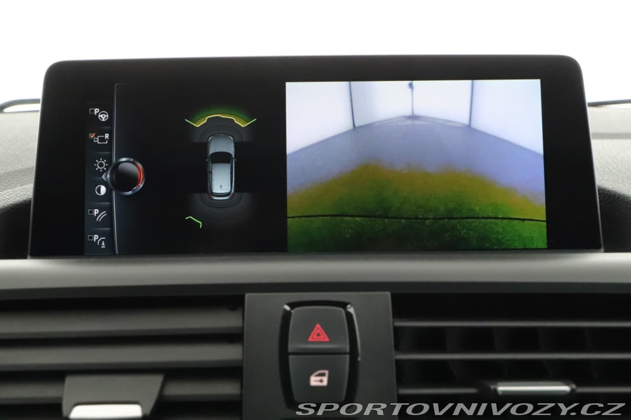 2016 BMW 1-SERIES - 13