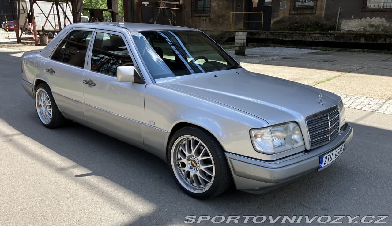 1995 Mercedes-Benz E-CLASS - 3