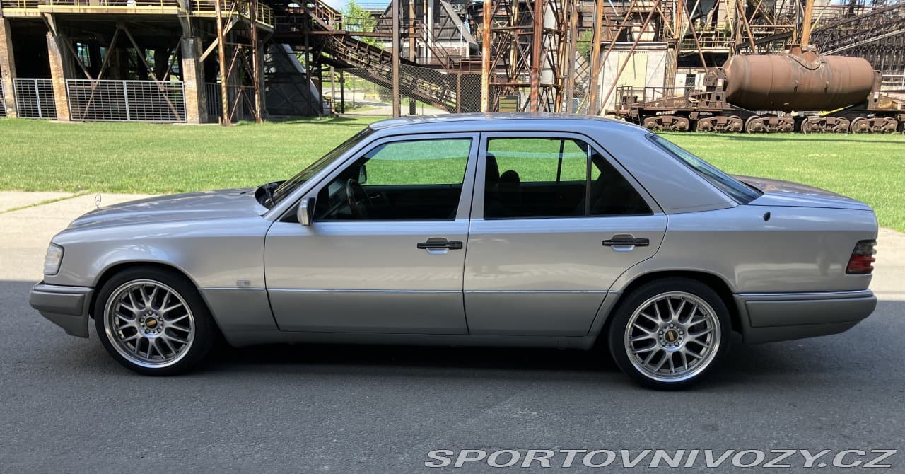 1995 Mercedes-Benz E-CLASS - 8