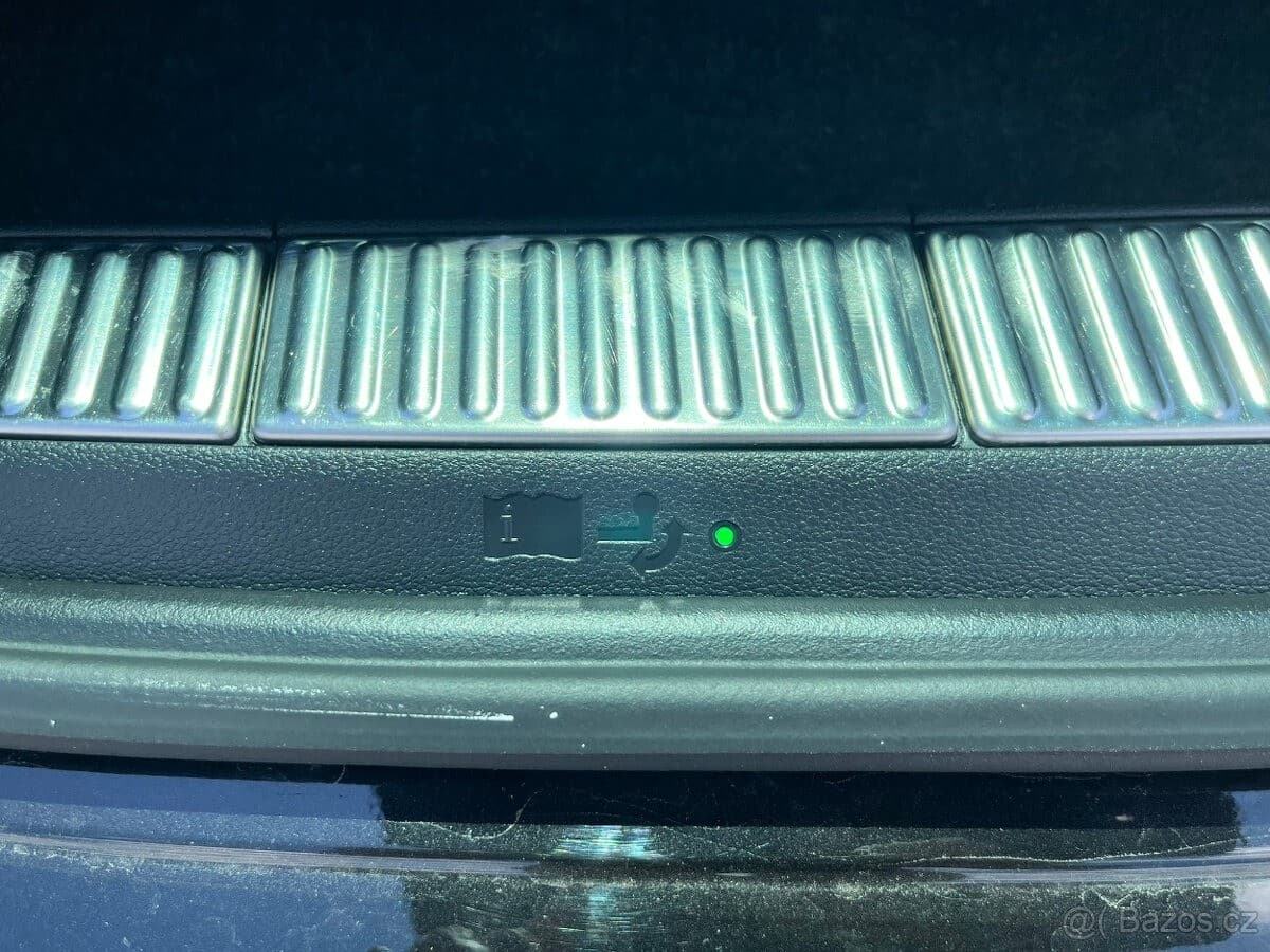 2023 Škoda SUPERB - 19