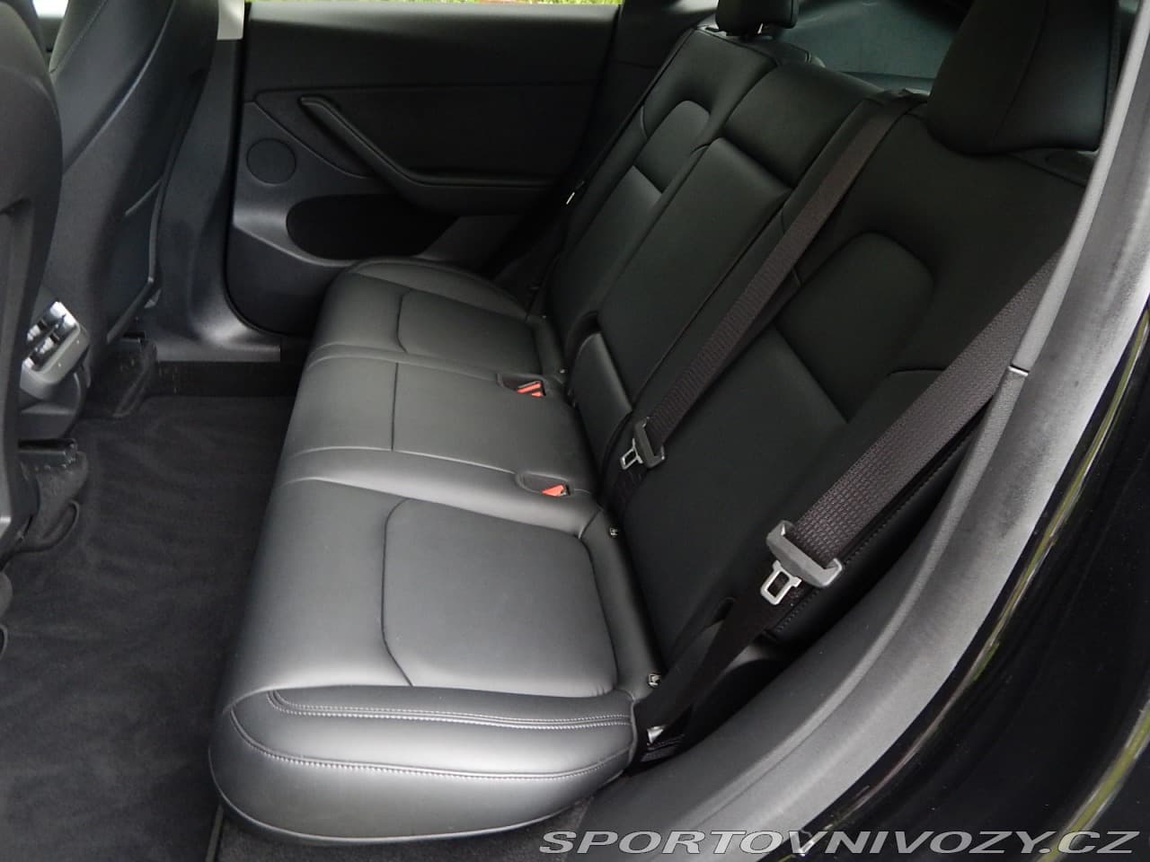 2022 Tesla MODEL Y - 12