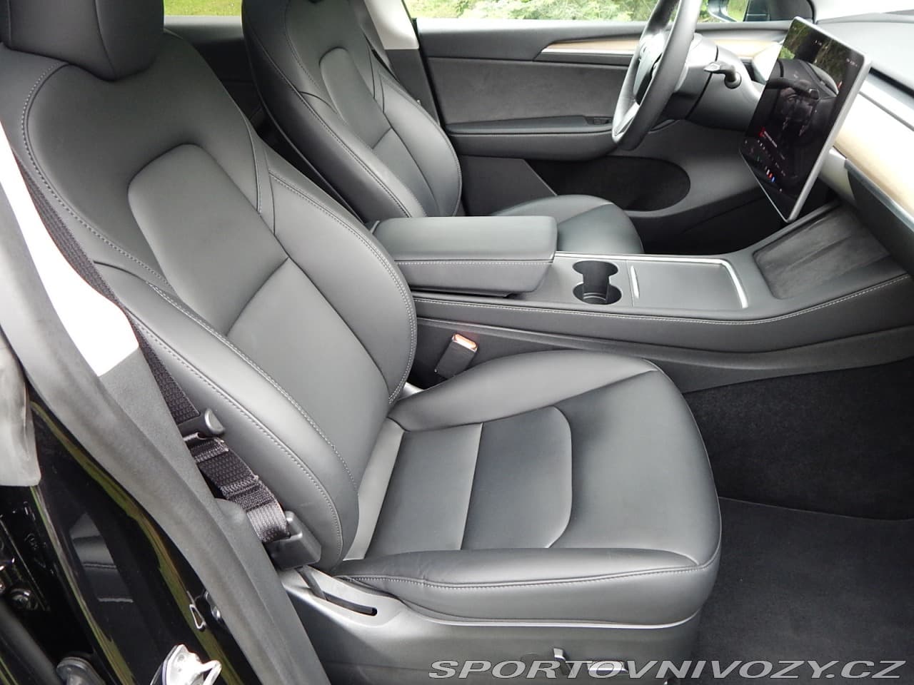 2022 Tesla MODEL Y - 15