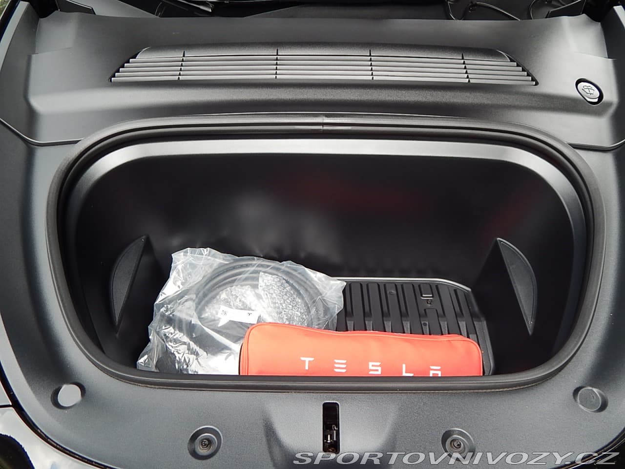 2022 Tesla MODEL Y - 18