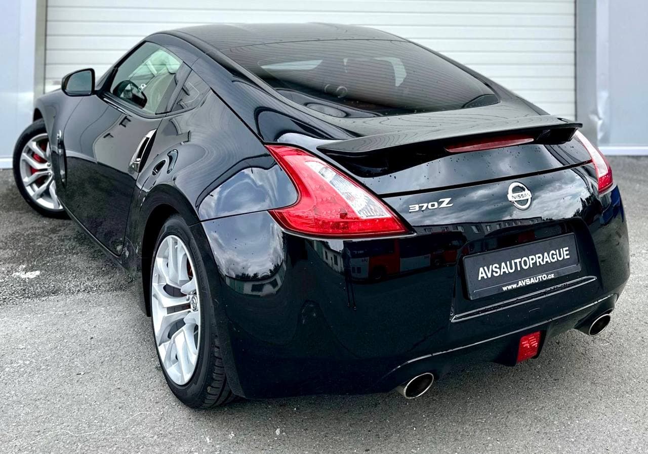 2018 Nissan 370Z - 6
