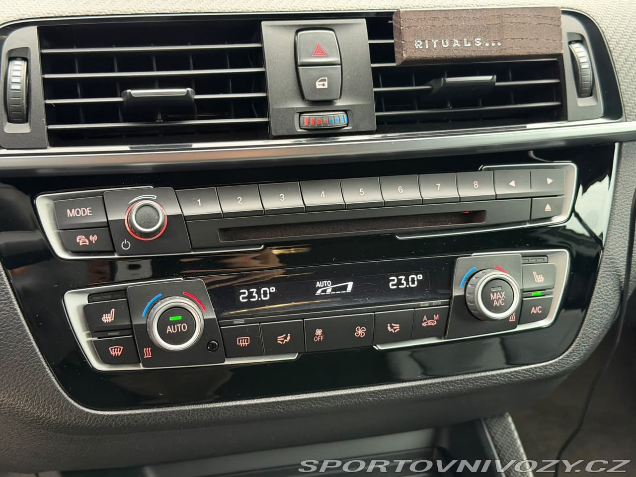 2018 BMW M2 - 13