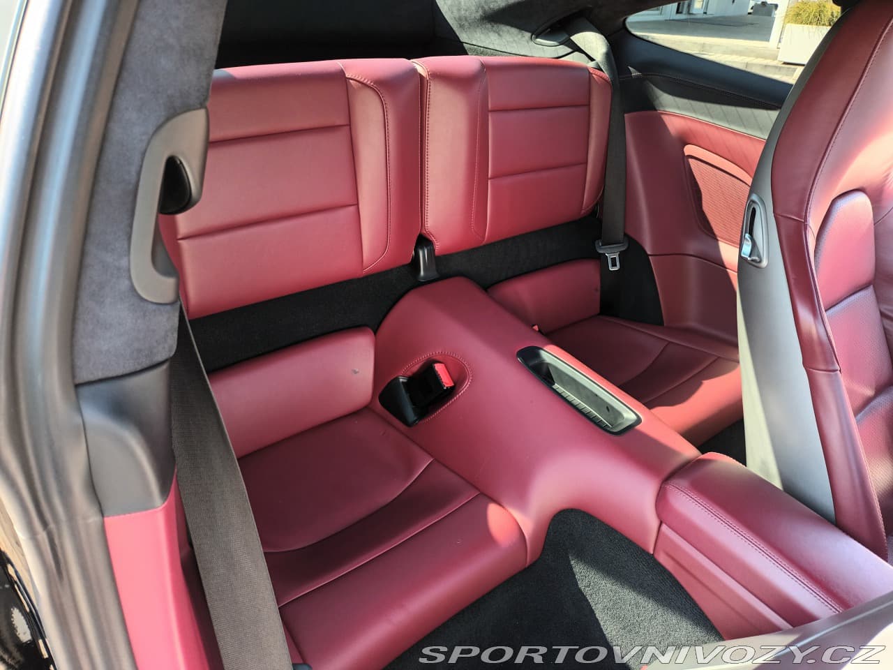 2018 Porsche 911 - 9