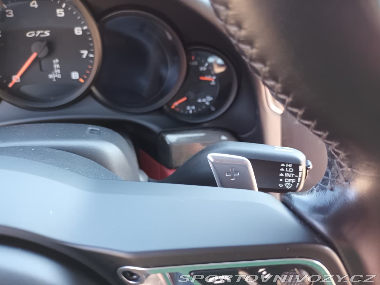 2018 Porsche 911 - 17