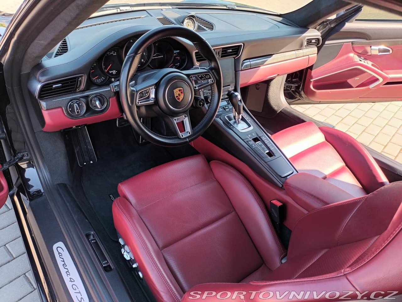 2018 Porsche 911 - 2