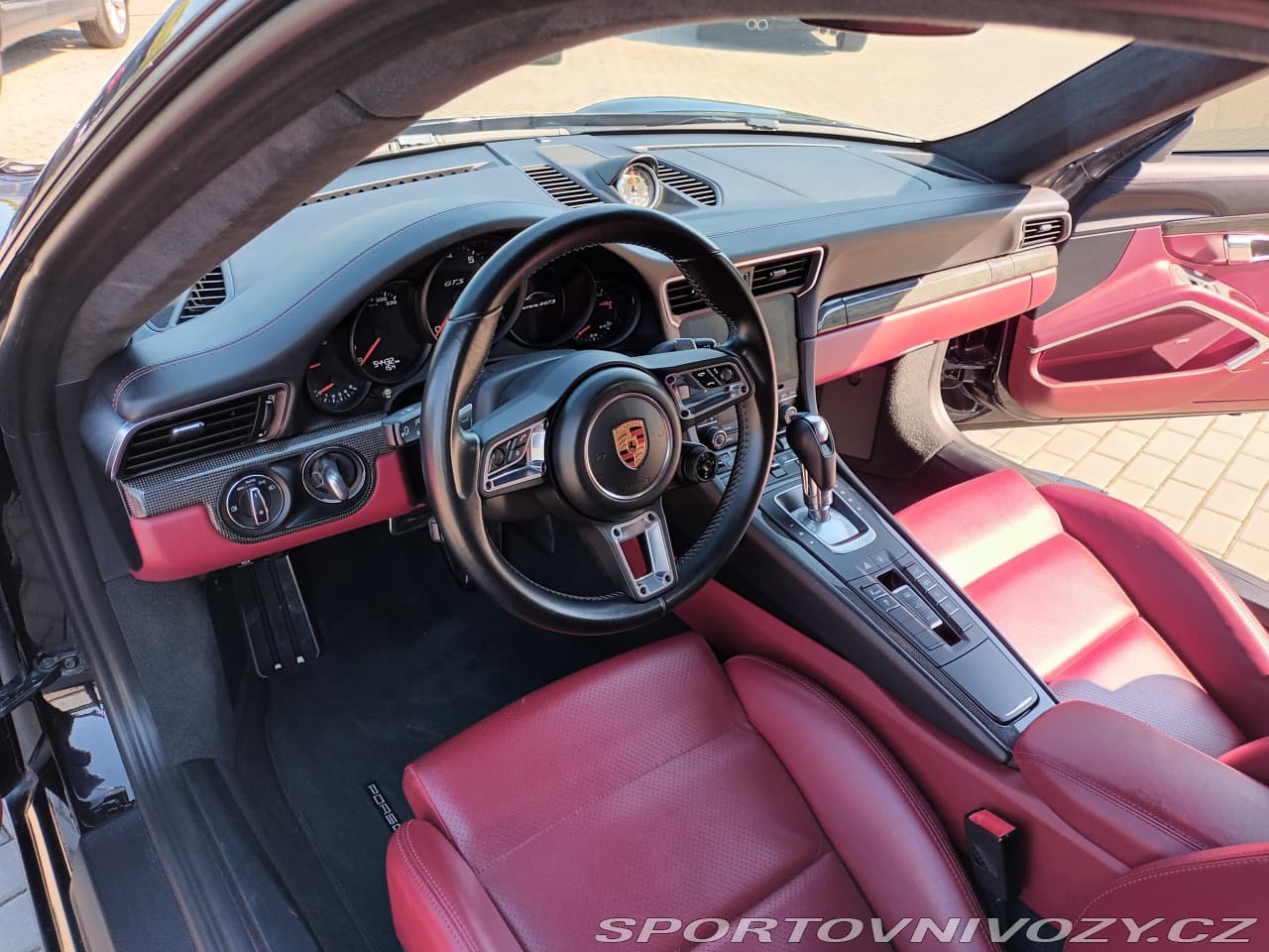 2018 Porsche 911 - 6