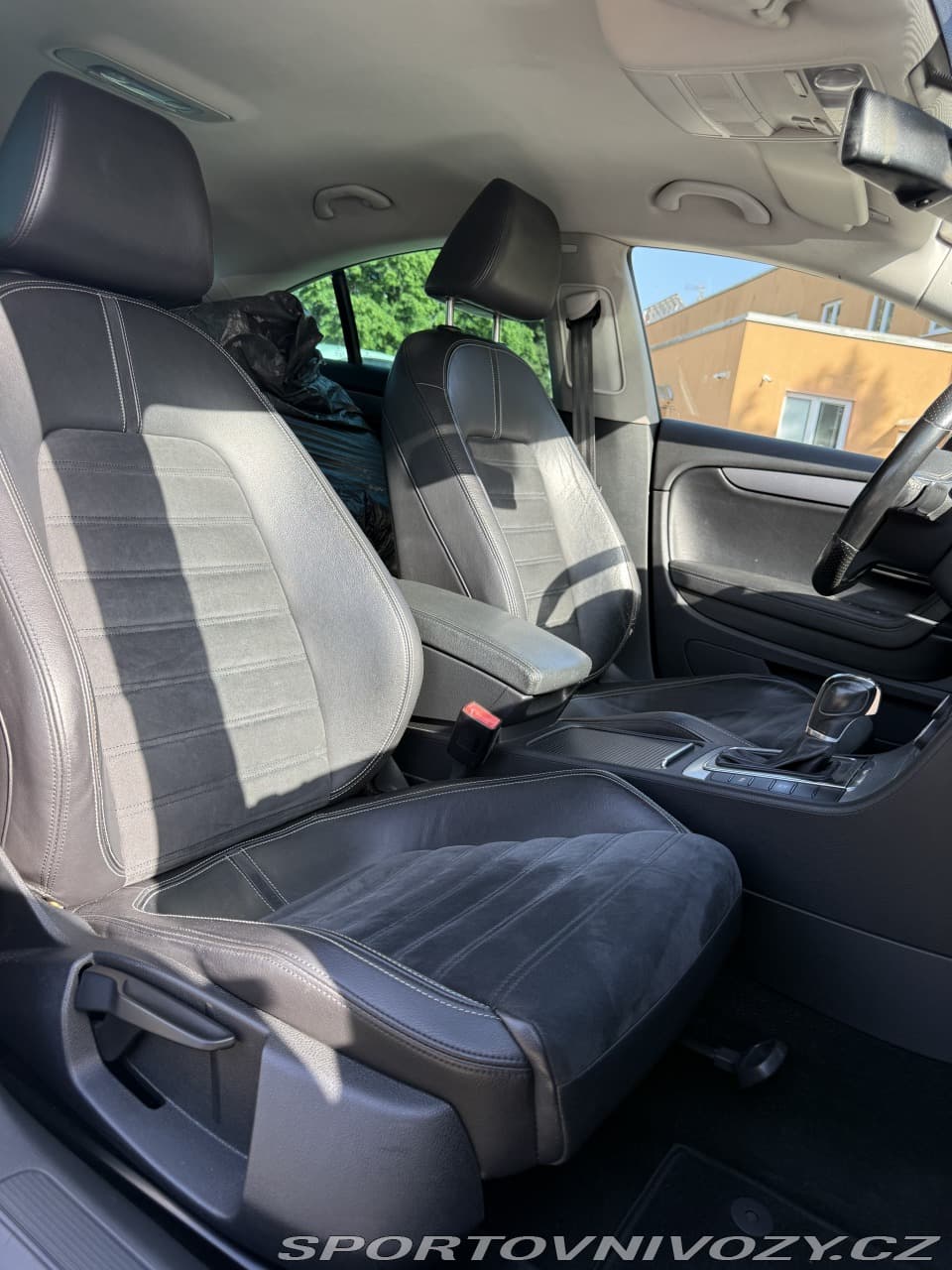 2011 Volkswagen CC - 12