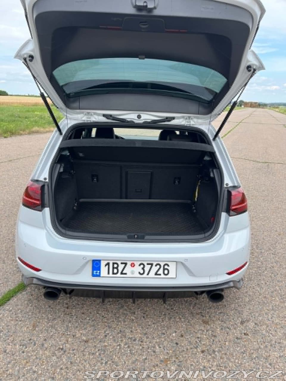 2018 Volkswagen GOLF - 12