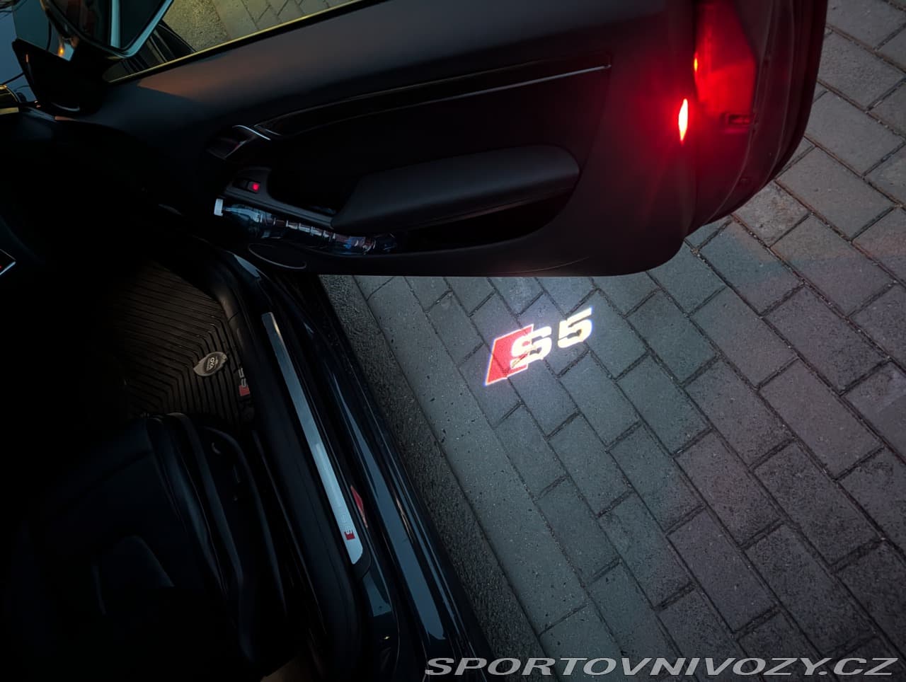 2008 Audi S5 - 12