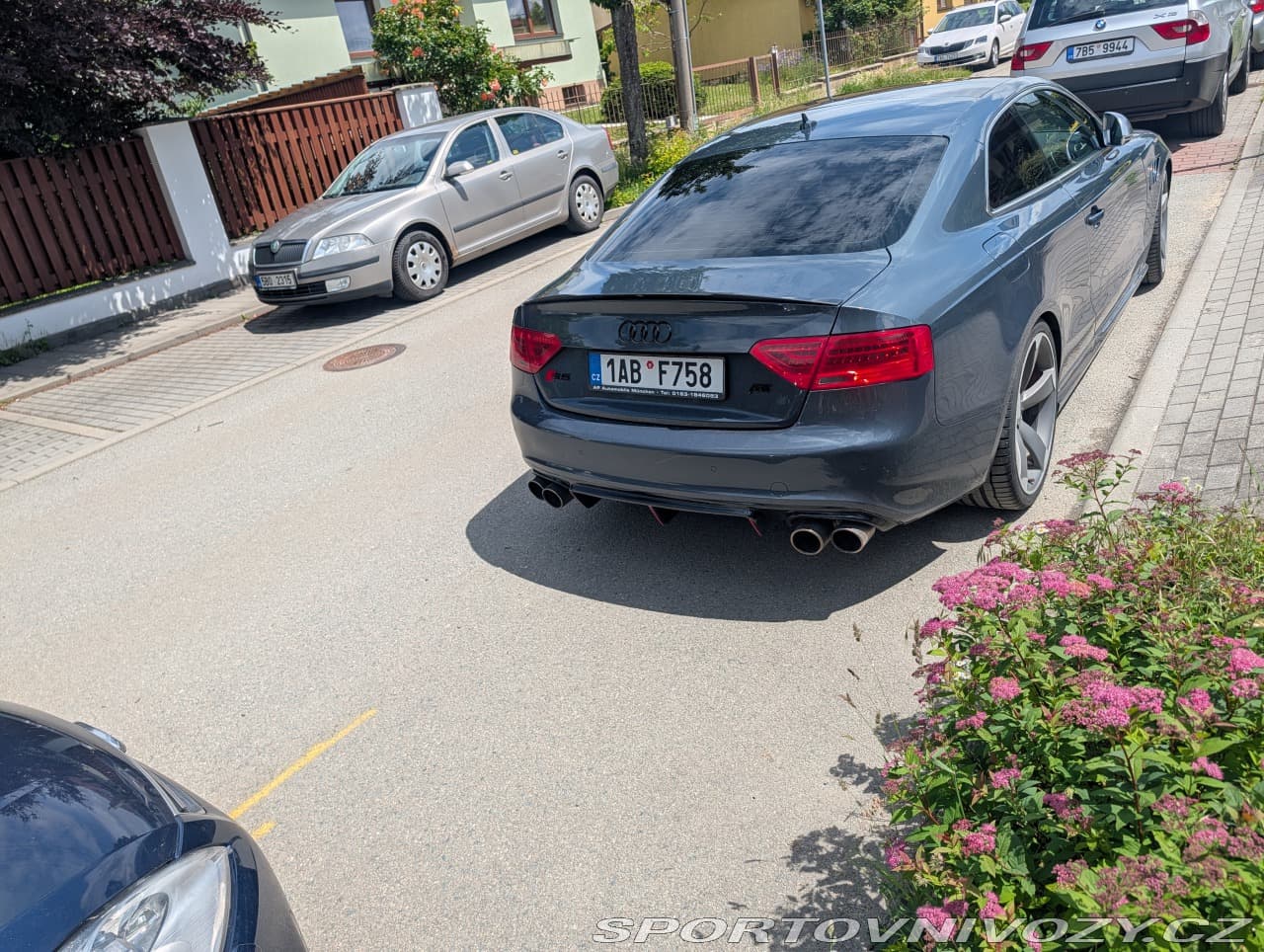 2008 Audi S5 - 6