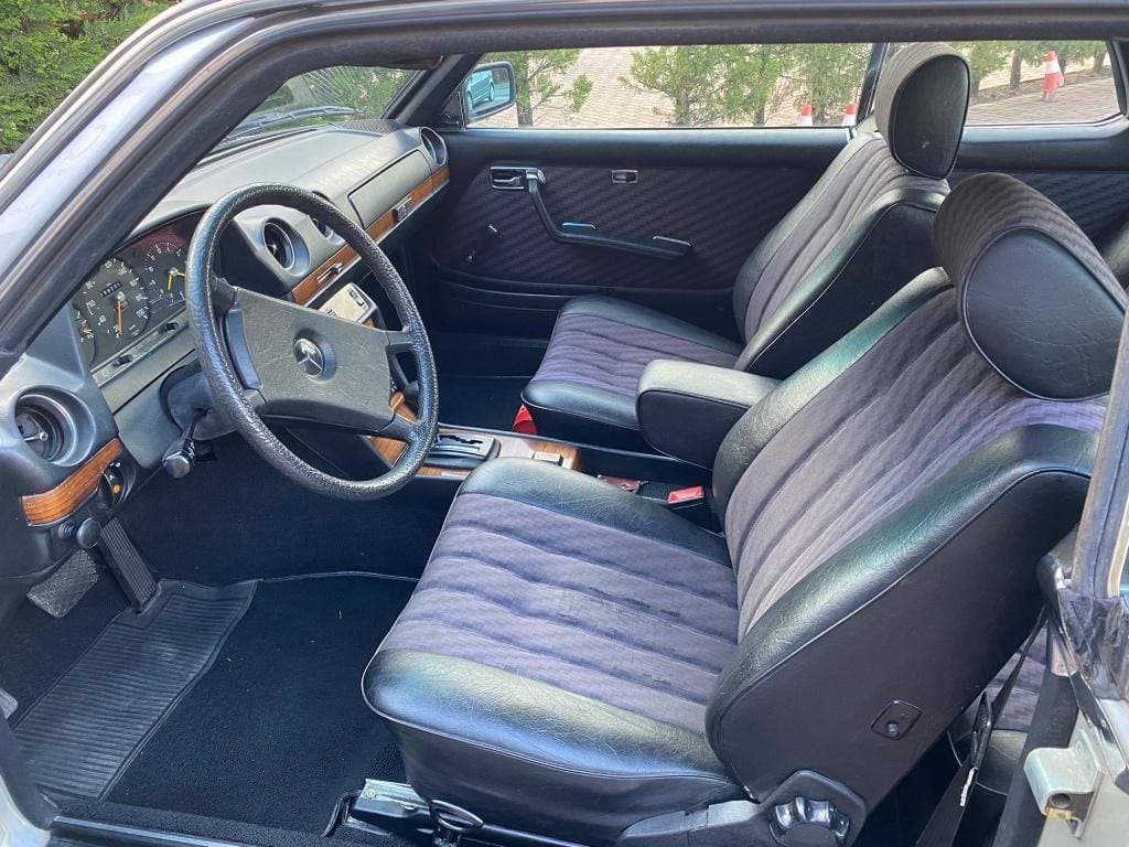 1981 Mercedes-Benz C-CLASS - 14
