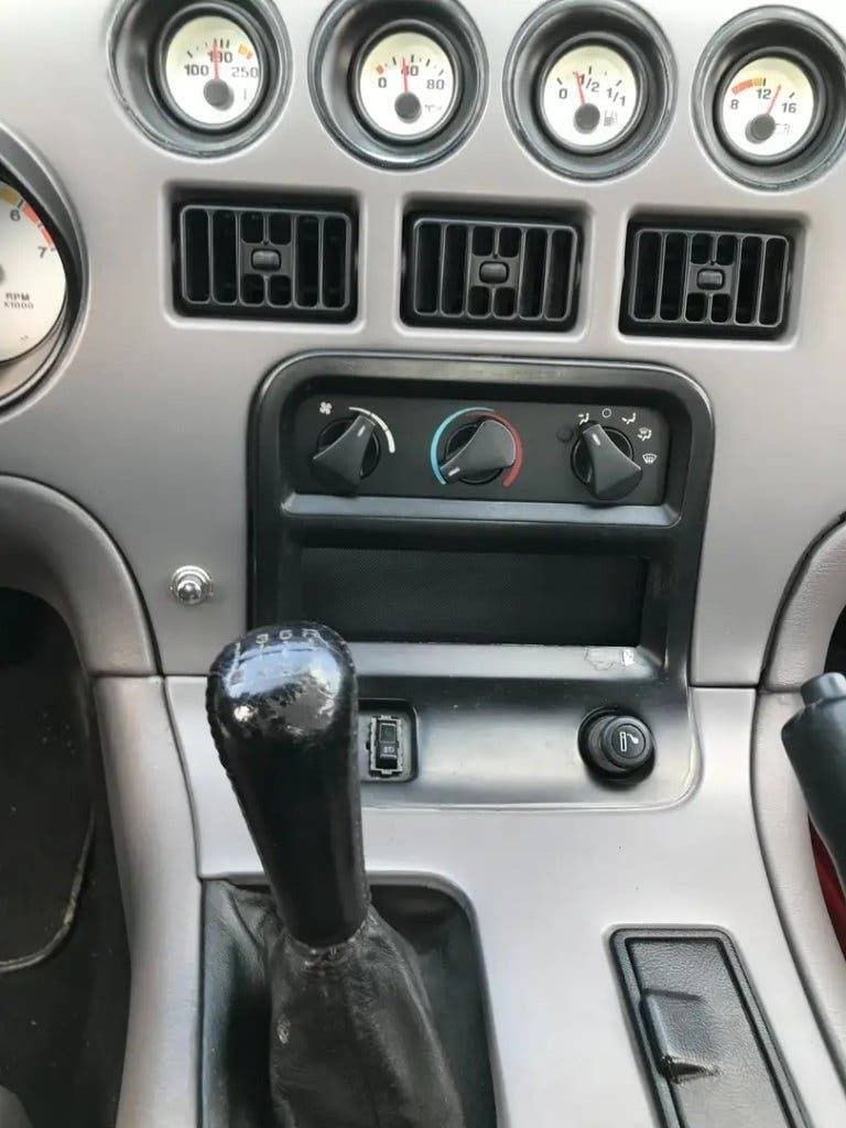 1993 Dodge VIPER - 10