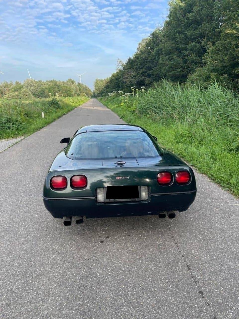 1990 Chevrolet CORVETTE - 8