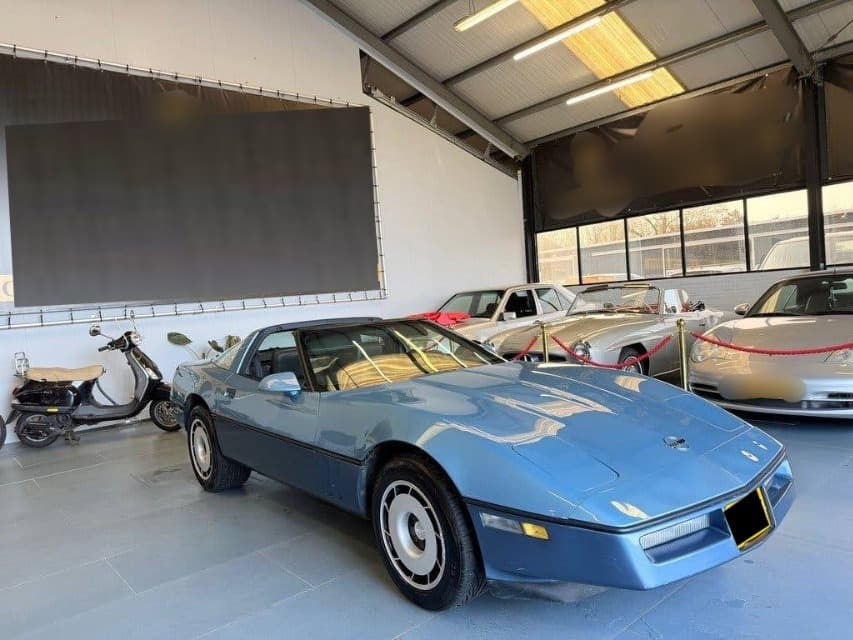 1984 Chevrolet CORVETTE - 3