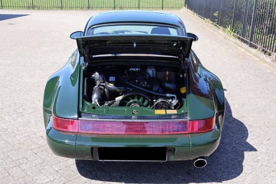 1990 Porsche 911 - 13