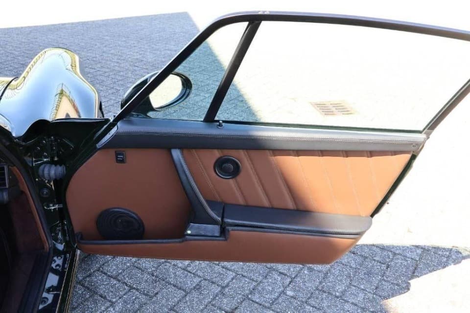 1990 Porsche 911 - 15